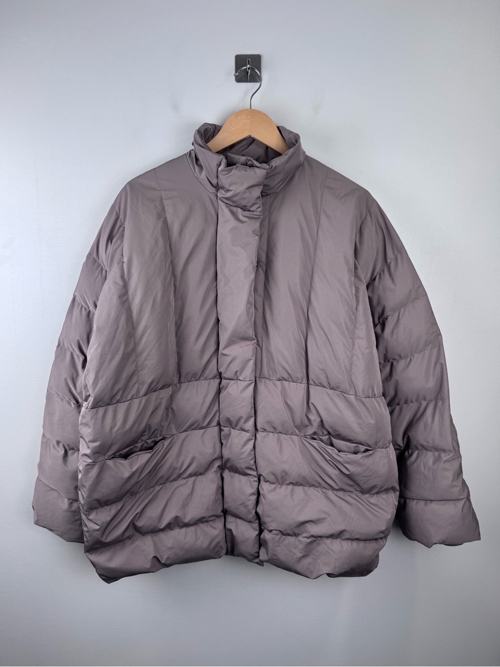 Hatch Women Mother Puffer Brown Jacket Size 2 Maternity Medium